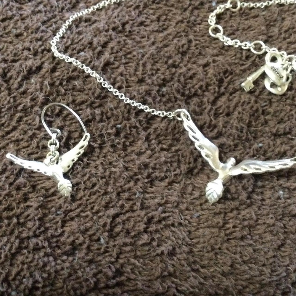 Fossil Bird Necklace and Earring Set - Picture 2 of 4